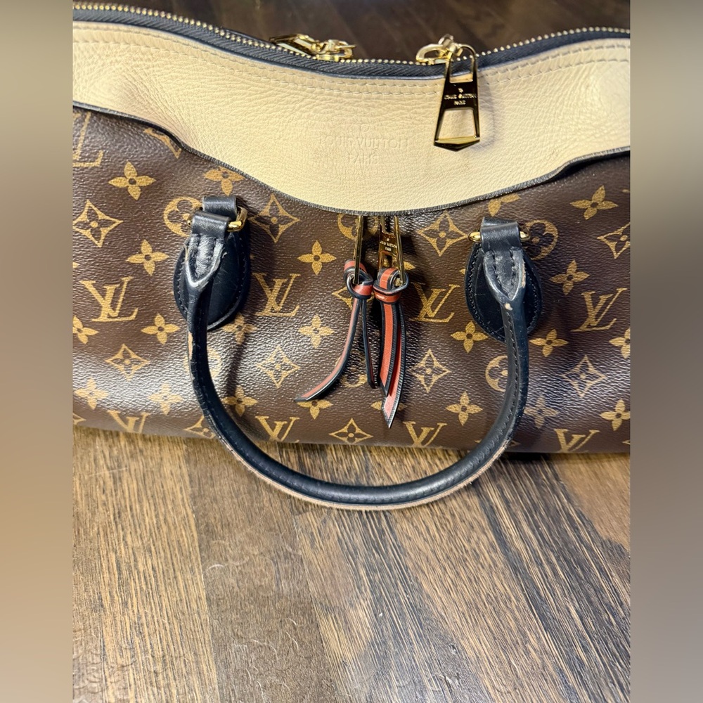 LOUIS VUITTON Monogram Canvas And Tricolor Leather Tuileries NM Bag - Picture 8 of 13